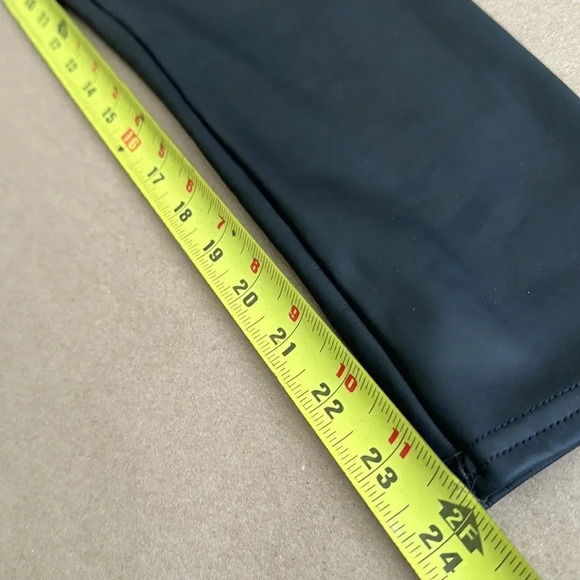 Jiangting- Chinese made Matte Black XS Leggings - Picture 3 of 5